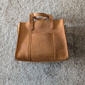 Stylish Tan Leather Crossbody Bag